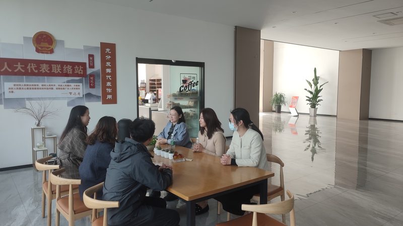 以下是一些知名的影视制作培训机构，供您参考：